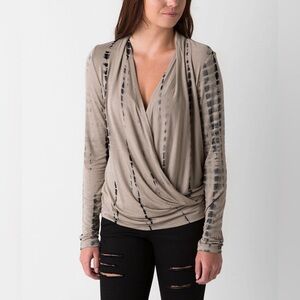 NWT H.I.P. Tie Dye Top Taupe Size Medium